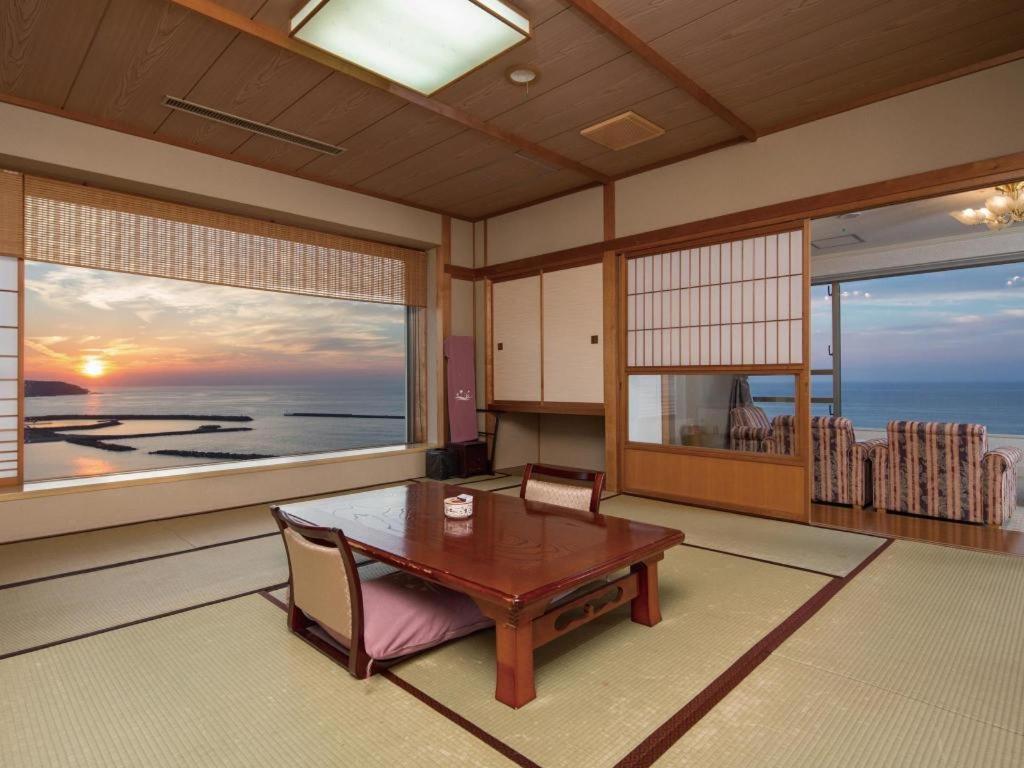 Hotel Areaone Banjinmisaki Kashiwazaki Esterno foto